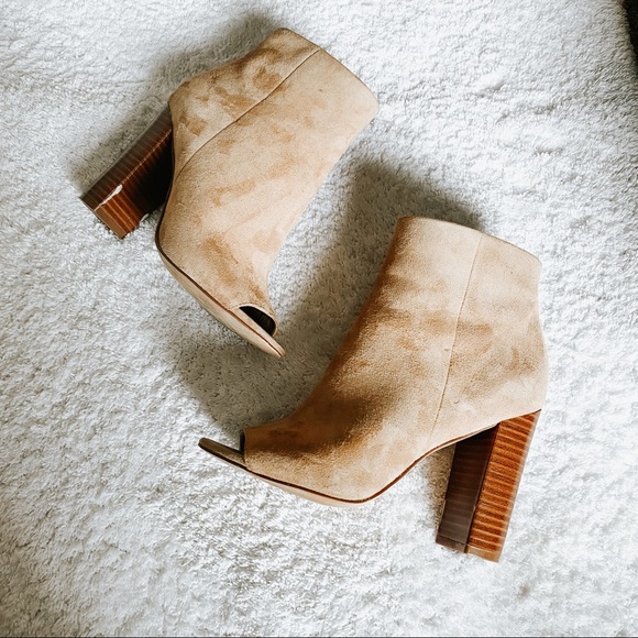 Sam Edelman Yarin Suede Bootie